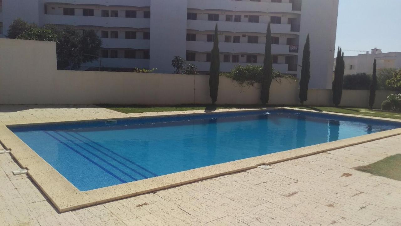 Modern 3 Bedroom Pool View. Albufeira Extérieur photo
